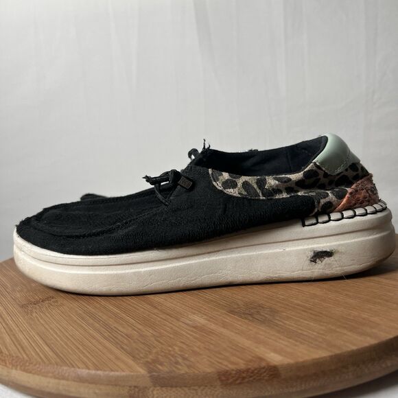 Hey Dude Wendy Rise Jungle Funk Leopard Black Women's Casual Shoes Loafers Sz 6 - Picture 2 of 8